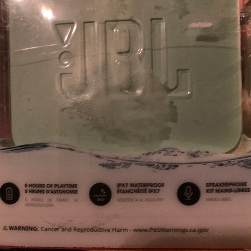 JBL Bluetooth speaker s - Picture 2 of 4